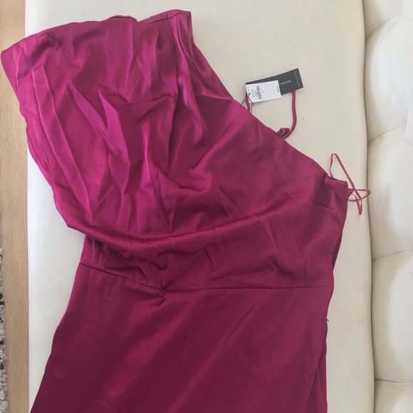 FLUTTER-SLEEVE MINI DRESS - Picture 3 of 6